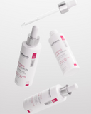 Ser ivaHAIR Strong Hair Serum aplicat pe scalp, flacon cu pipetă, pe fond neutru