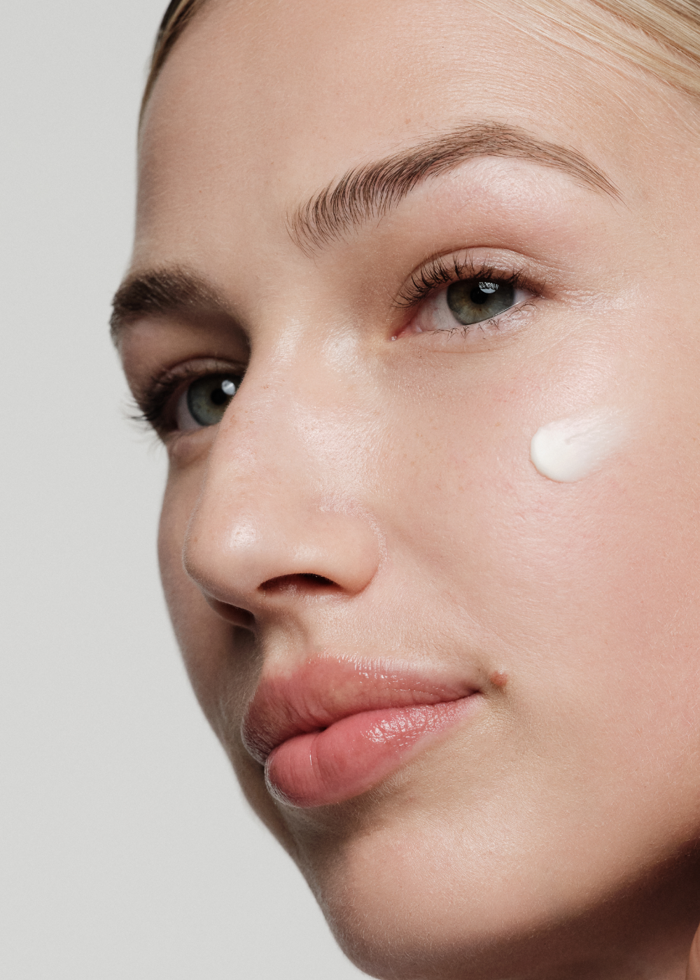 Pasul 4: Cremă de îngrijire adaptată tipului de piele