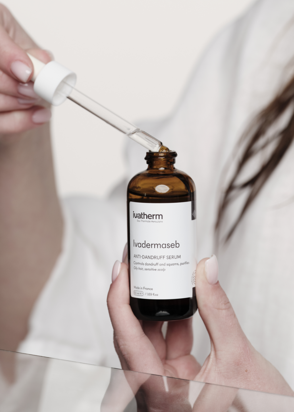 Pasul 3: Ivadermaseb Ser Anti-mătreață 