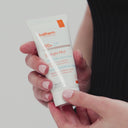 Sunlight Mat Tinted Dry Touch Fluid SPF50+ Protecție solară foarte ridicată