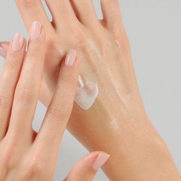Product Carusel Multiperformance Hand Cream –