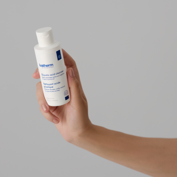 Product Carusel Glycolic Acid Cleanser –