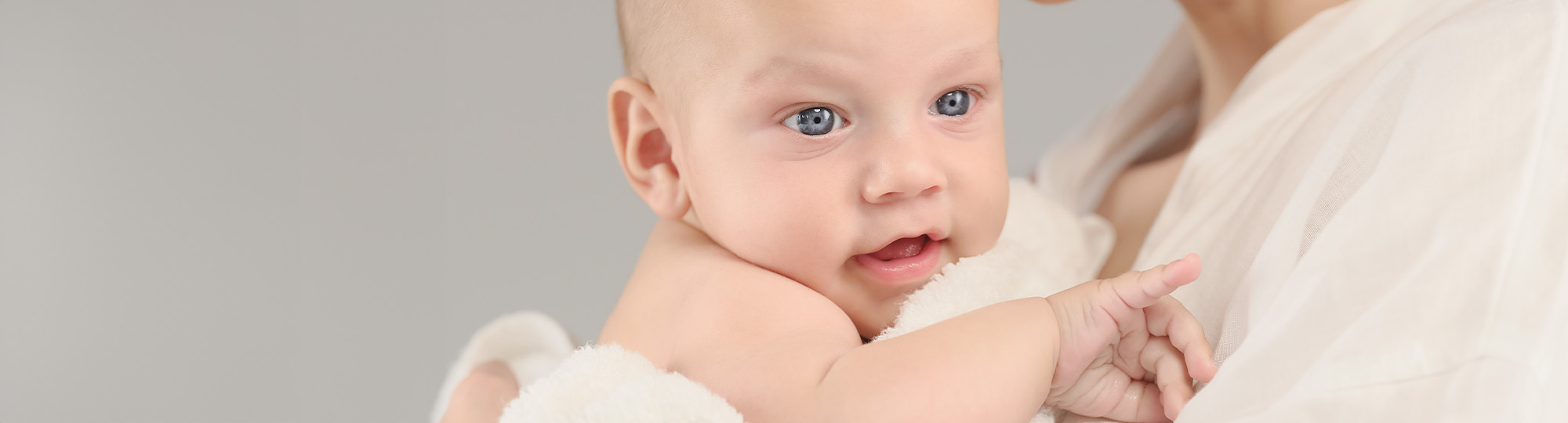 Dermatita atopică la bebeluși și copii: cauze, simptome, tratament