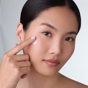 Cum să alegi cea mai bună cremă anti-aging?